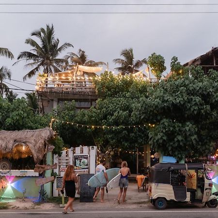 Gaia Ocean Surf Yoga Hostel อาฮานกามา ภายนอก รูปภาพ