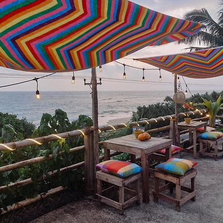 Gaia Ocean Surf Yoga Hostel อาฮานกามา ภายนอก รูปภาพ